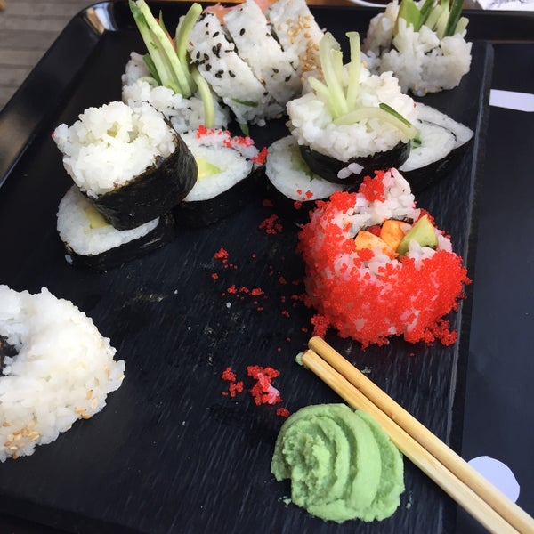 Пушка суши ул урицкого 14а фото Photos at Koi Sushi Street - Sushi Restaurant in Χαλάνδρι