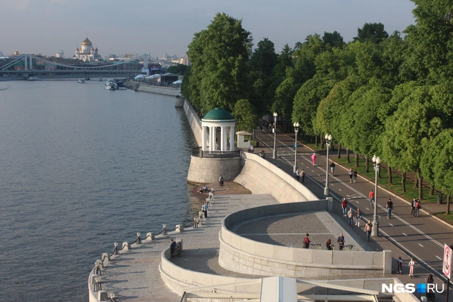 Пушкино набережная фото Гид по бесплатным развлечениям Москвы, путеводитель по Москве, куда сходить в Мо