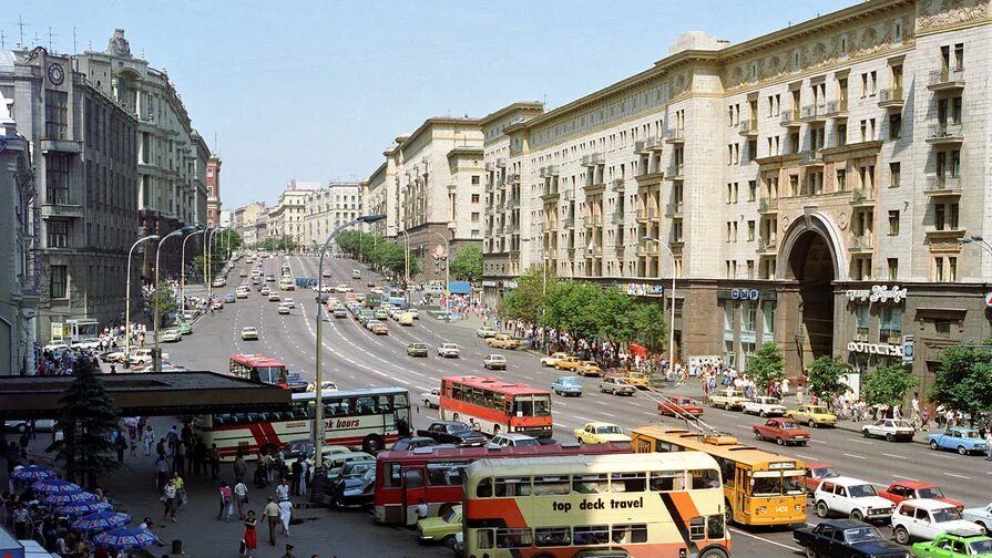 Пушкинская москва тверская улица фото и видео Реконструкция Тверской улицы в Москве - Газета.Ru