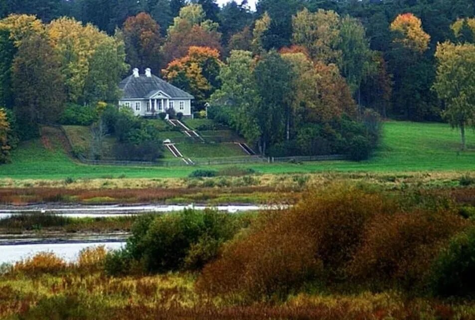 Пушкинские горы музей заповедник фото Жители села пушкинские