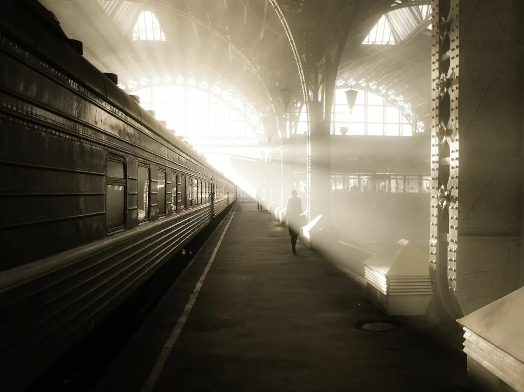 Пустой вокзал фото про Витебский вокзал - egordeev - ЛенсАрт.ру Train station, Perspective photogra