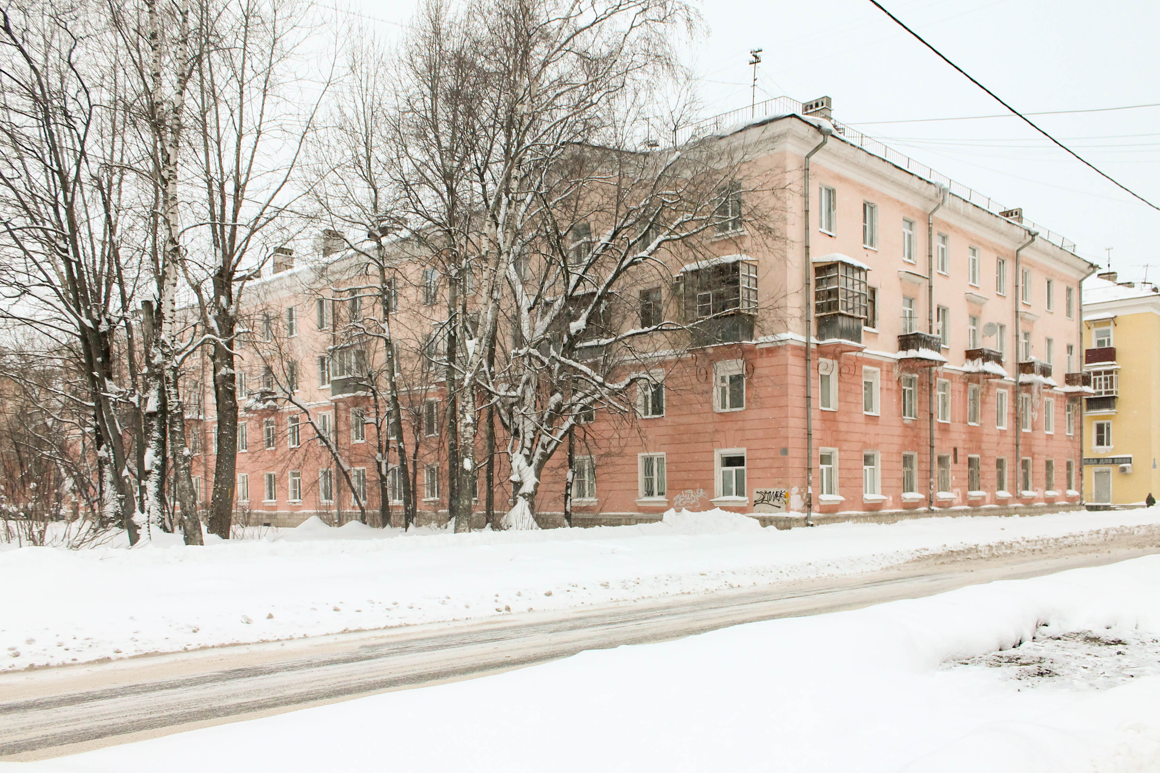 Путейская 5 вологда фото Файл:Череповец, Вологодская 5 зимой.jpg - Путеводитель Викигид Wikivoyage