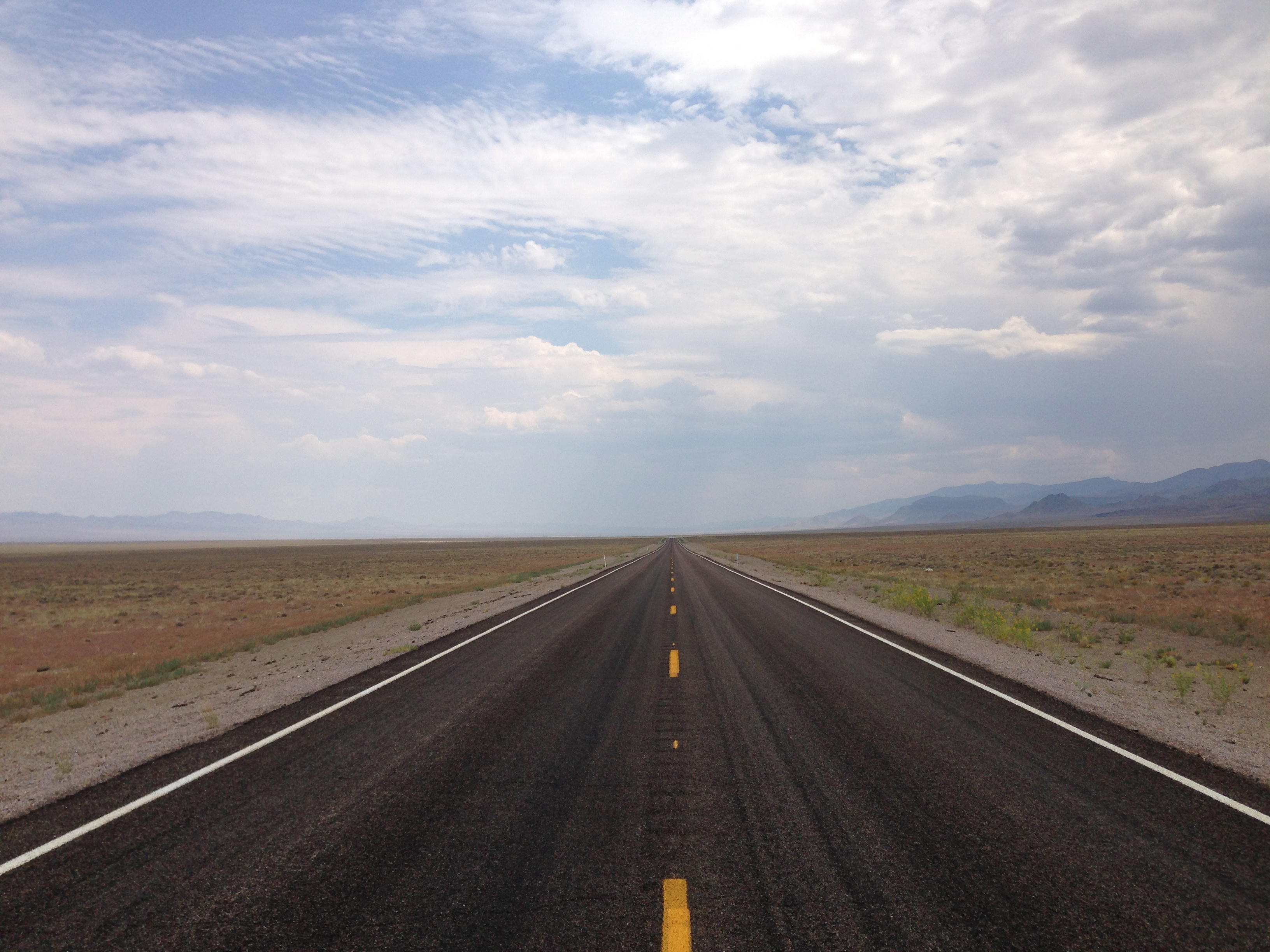 Пути 6 фото File:2014-07-17 14 20 23 View south along Nevada State Route 375 about 19.6 mile