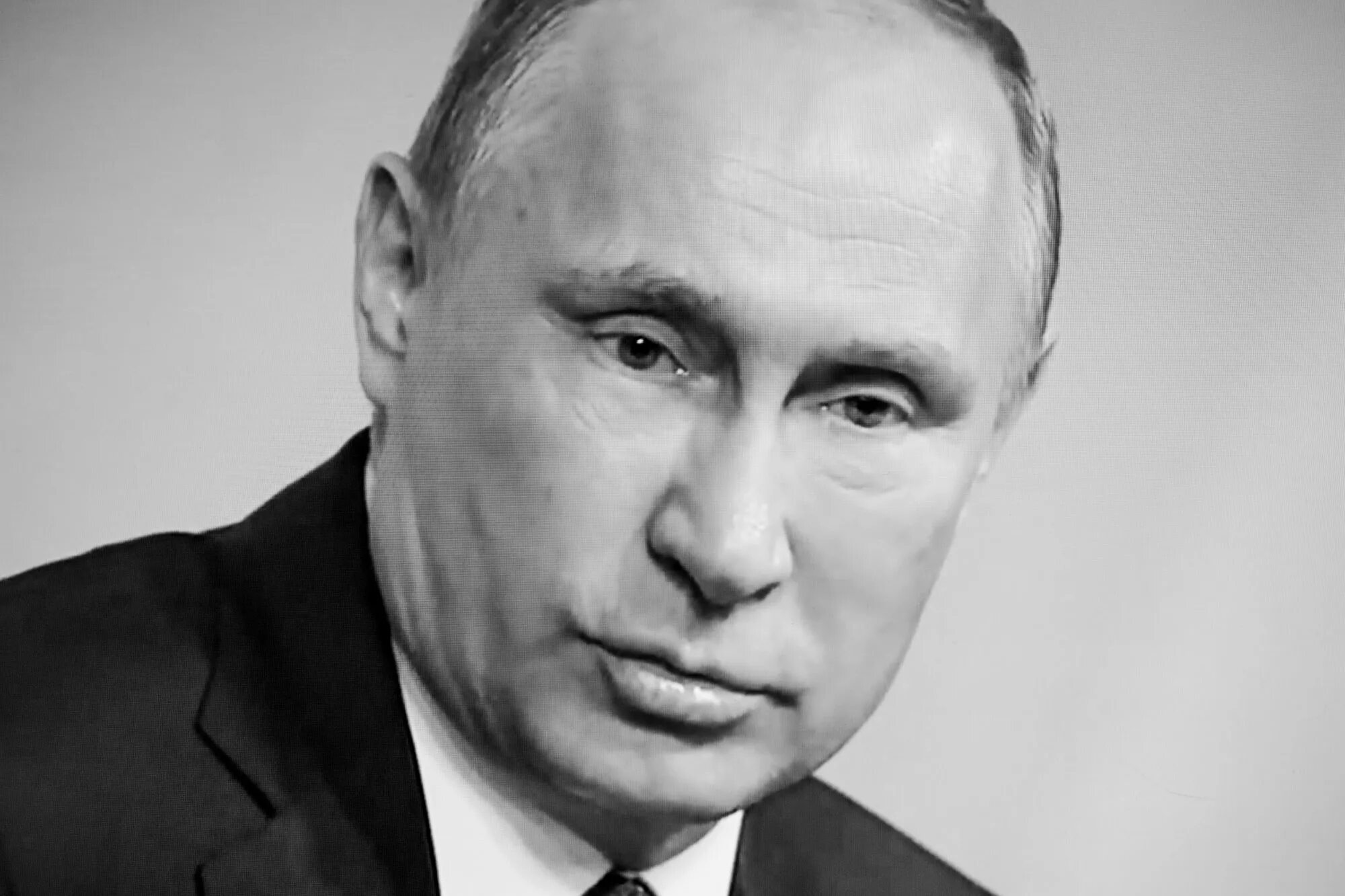 Путин черно белое фото Putin and the pandemic: Testing the paradoxes of Putinism