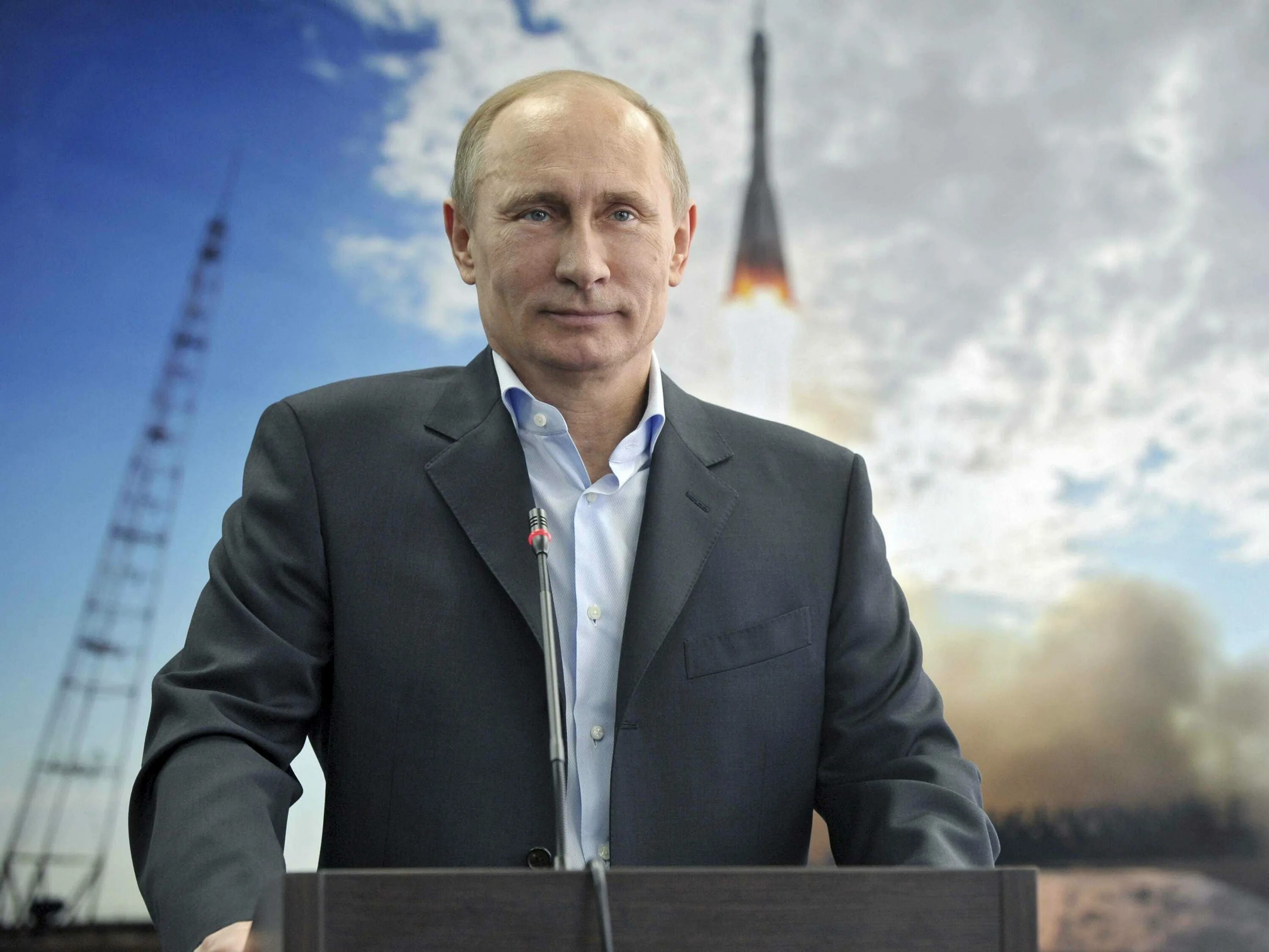 Путин фото высокого NASA Bans Contact With Russia's Space Agency - Business Insider