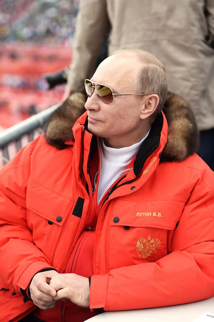 Путин в куртке аляска фото A look at Vladimir Putin’s wardrobe - Russia Beyond