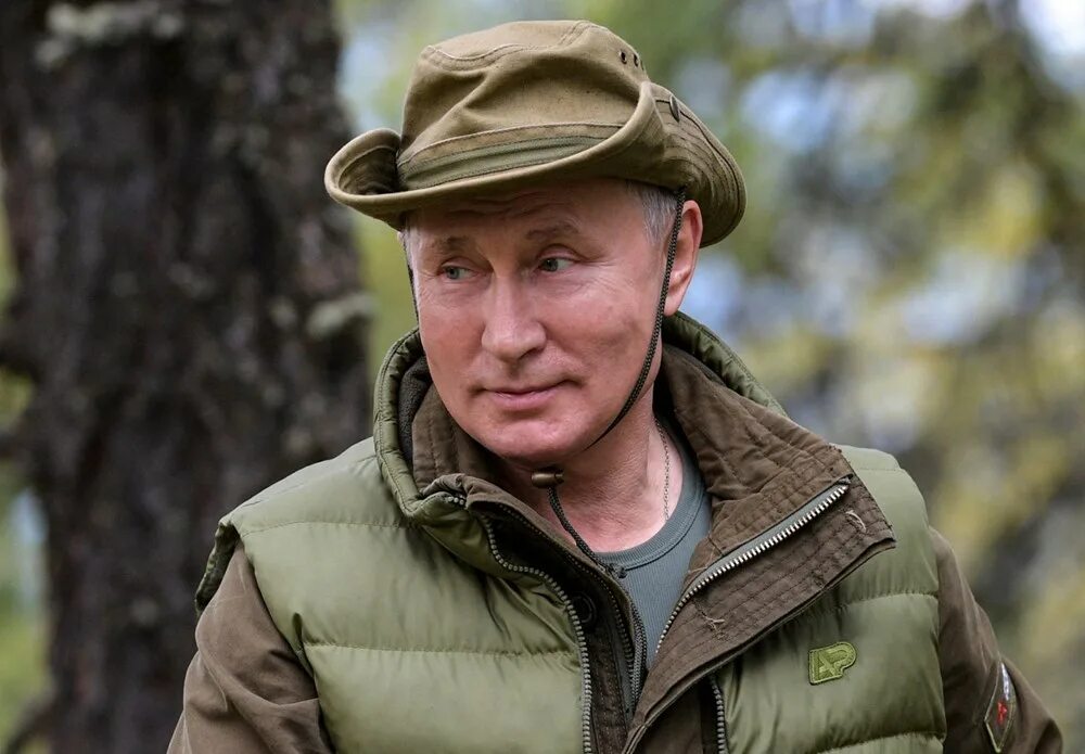 Путин владимир личные фото Rusya'nın en seksi erkeği seçildi: Kazanan açık ara farkla Vladimir Putin - Maga