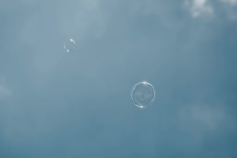 Пузырьки на небе фото bubble, sky, abstract, design, nature, no people, water, moon Piqsels