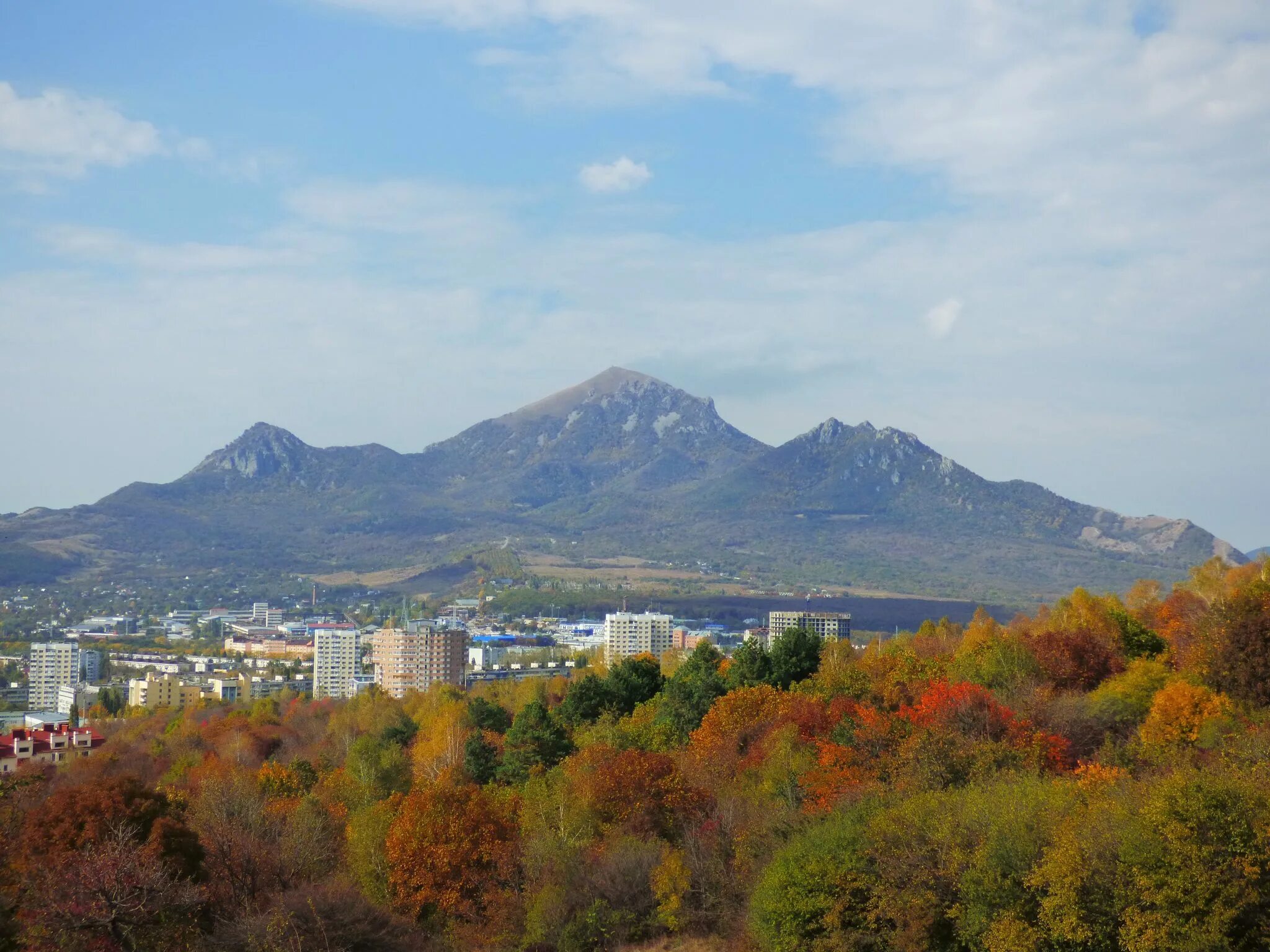 Пять гор пятигорска названия фото Pyatigorsk gora Beshtau - Туристическая компания Спринт