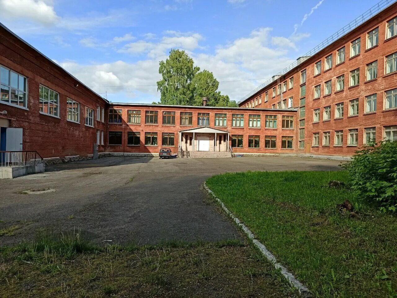 Пятая школа фото Mbou Srednyaya obshcheobrazovatelnaya shkola № 5, school, Russia, Kemerovo, Okty