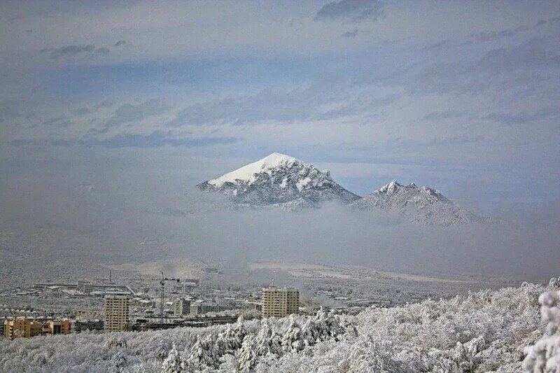 Пятигорск фото города зимой Зимний Пятигорск. Я вижу только кран. 2023 Крановщики Всея Руси КВР ВКонтакте