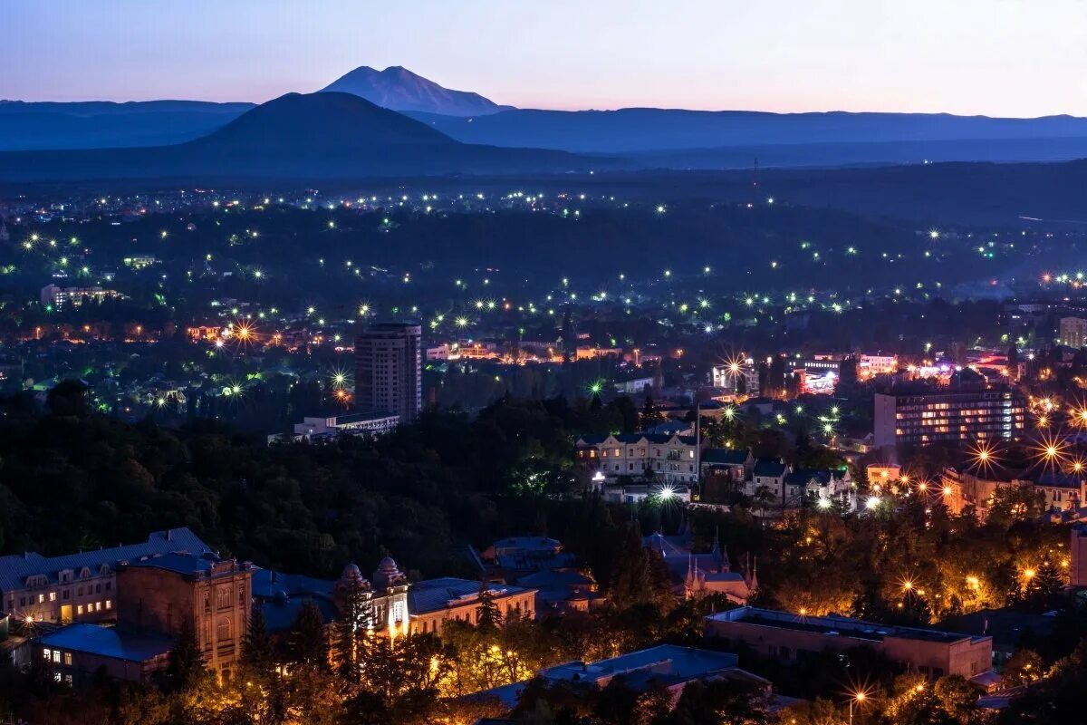 Пятигорск фото центра города Кавказ снова тряхнуло, уже 3-ий раз и сильнее Не заходи - затягивает Дзен