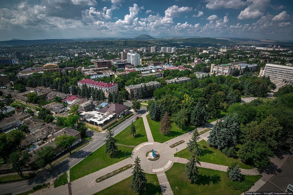 Пятигорск фото центра города Роман "Записки Изюма". Глава 121 - "Нейросеть" Денис Комаров Дзен