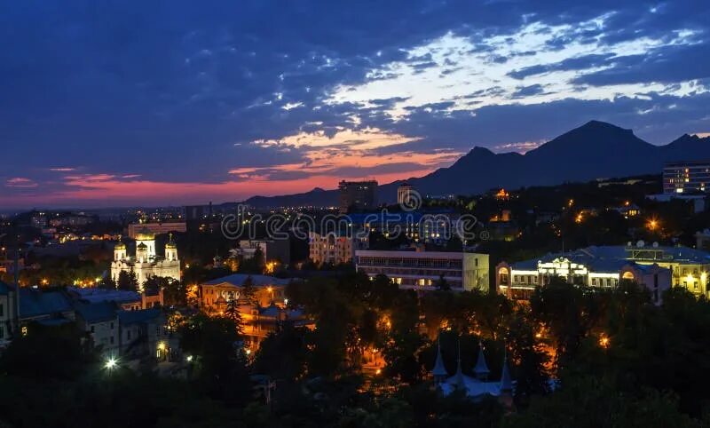 Пятигорск красивые фото View of the Resort Park in Pyatigorsk Stock Photo - Image of clouds, tree: 24445