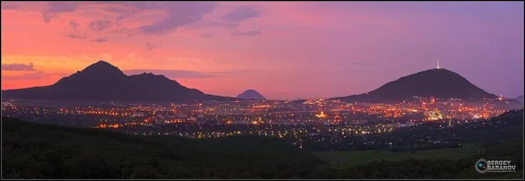 Пятигорск красивые фото города The Caucasus. Night view of the city of Pyatigorsk, mount Beshtau (left), Snake 