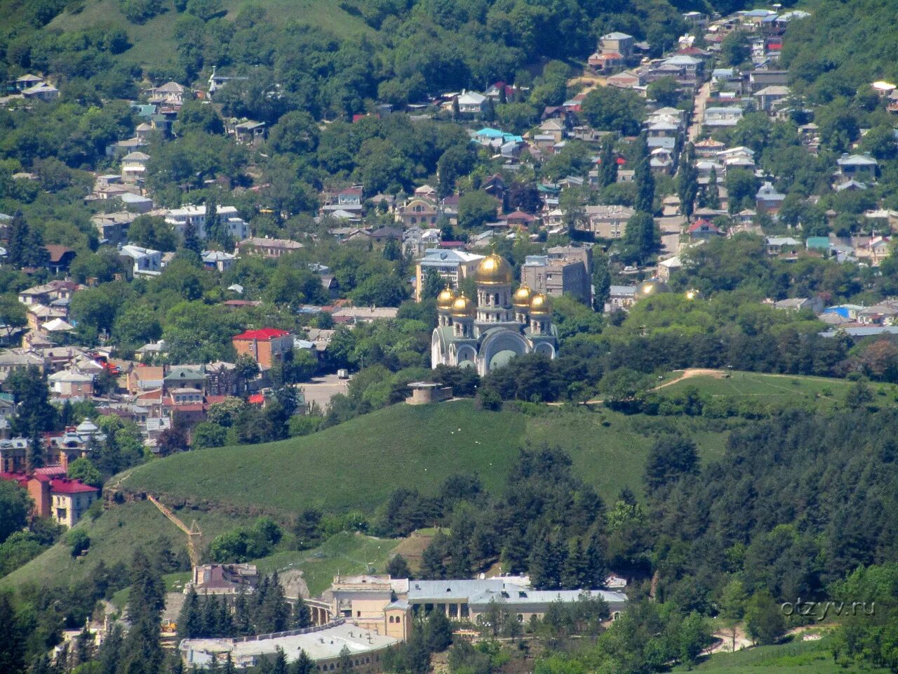 Пятигорск май фото Слайдшоу: Кисловодск и Пятигорск, май 2018