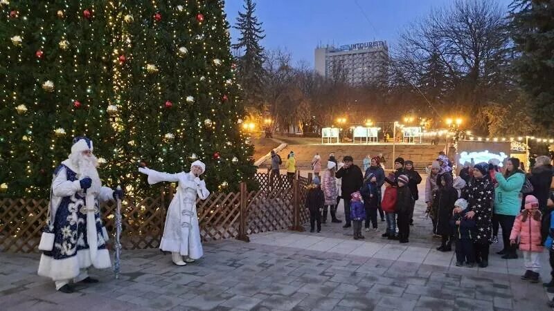 Пятигорск новое фото В Пятигорске заработал Новогодний Парк развлечений КМВ Экспресс Дзен