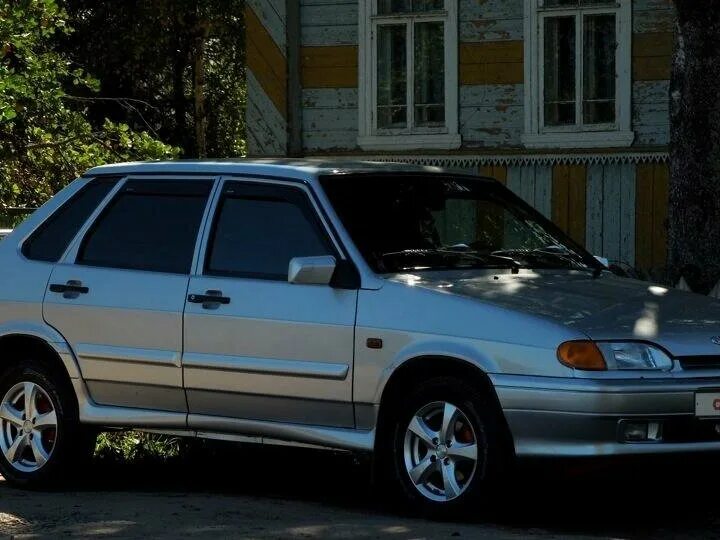 Пятнашка машина фото Купить б/у Lada (ВАЗ) 2115 1997-2012 1.5 MT (78 л.с.) бензин механика в Карашай-