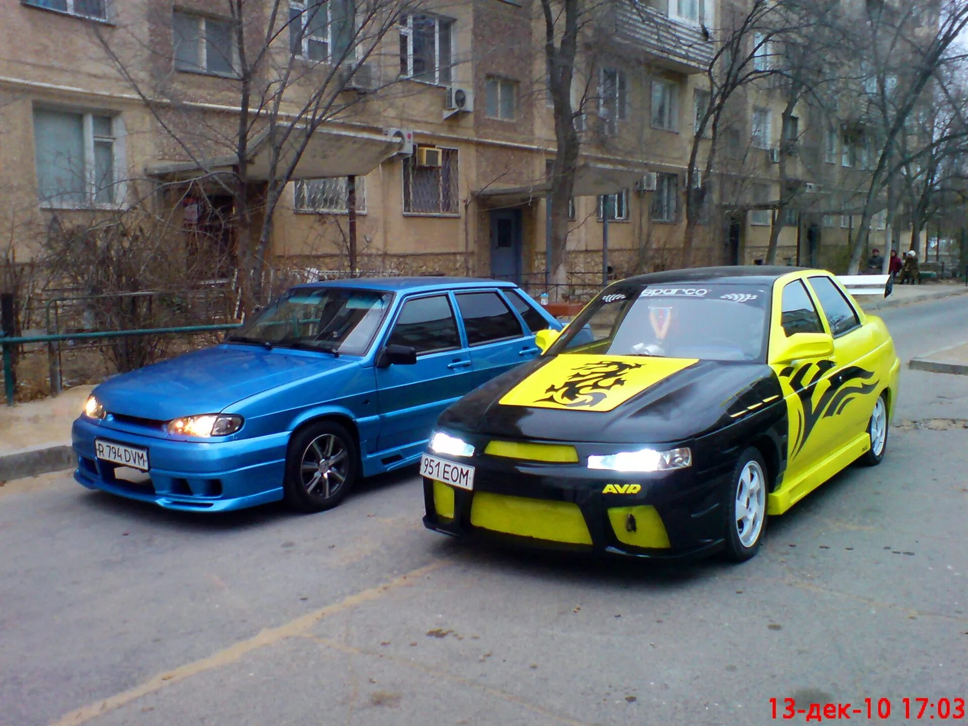 Пятнашка машина тюнинг Небольшая фото сесия Vaz 2115 blue & Vaz 21103 yellow - Lada 2110, 1,5 л, 2001 г