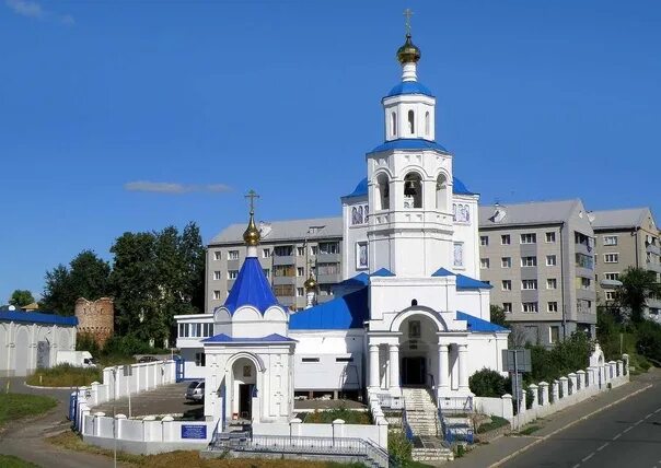 Пятницкая церковь казань старые фото внутри ПРАВОСЛАВНЫЕ ХРАМЫ КАЗАНИ ХРАМ СВЯТОЙ ВЕЛИКОМУЧЕНИЦЫ ПАРАСКЕВЫ ПЯТНИЦЫ - приходс