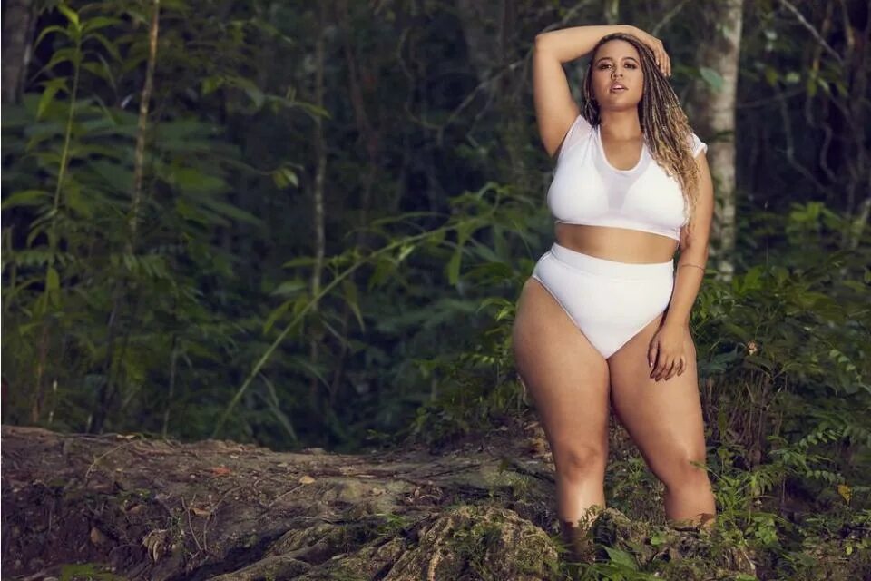 Пышка в лесу фото Blogger Gabi Gregg Kicks Off 2018 with a Size-Inclusive Swimsuit Collection