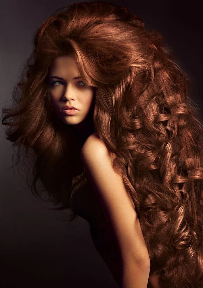 Пышная прическа на длинные Photographer Alexey Adamitsky. Hair styles, Long hair styles, Hair