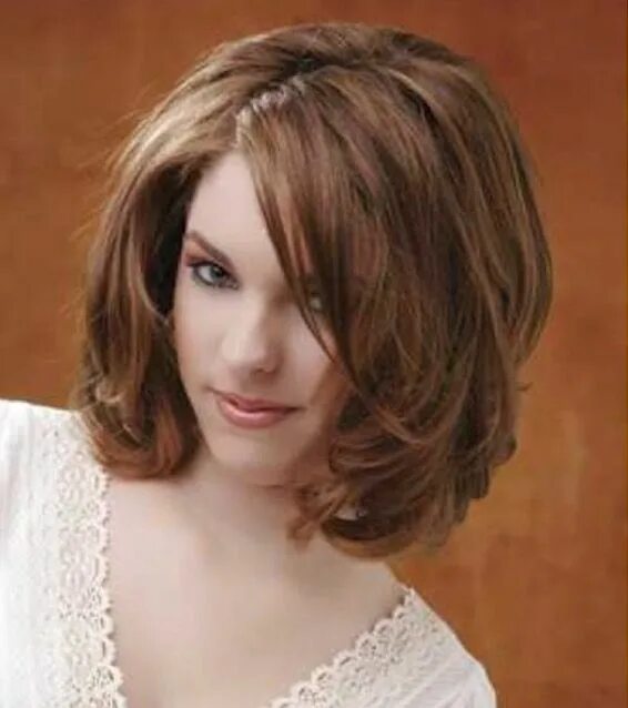 Пышная стрижка на средние волосы DYT Type 2 Haircut Medium length hair cuts, Medium length hair with layers, Medi