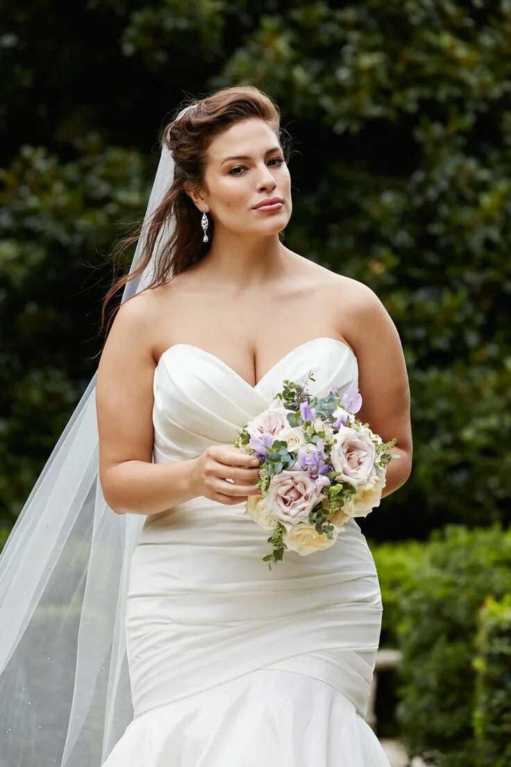 Пышная свадьба фото Pin by CAROLYN CHARLES on Wedding Wedding dresses plus size, Wtoo wedding dress,