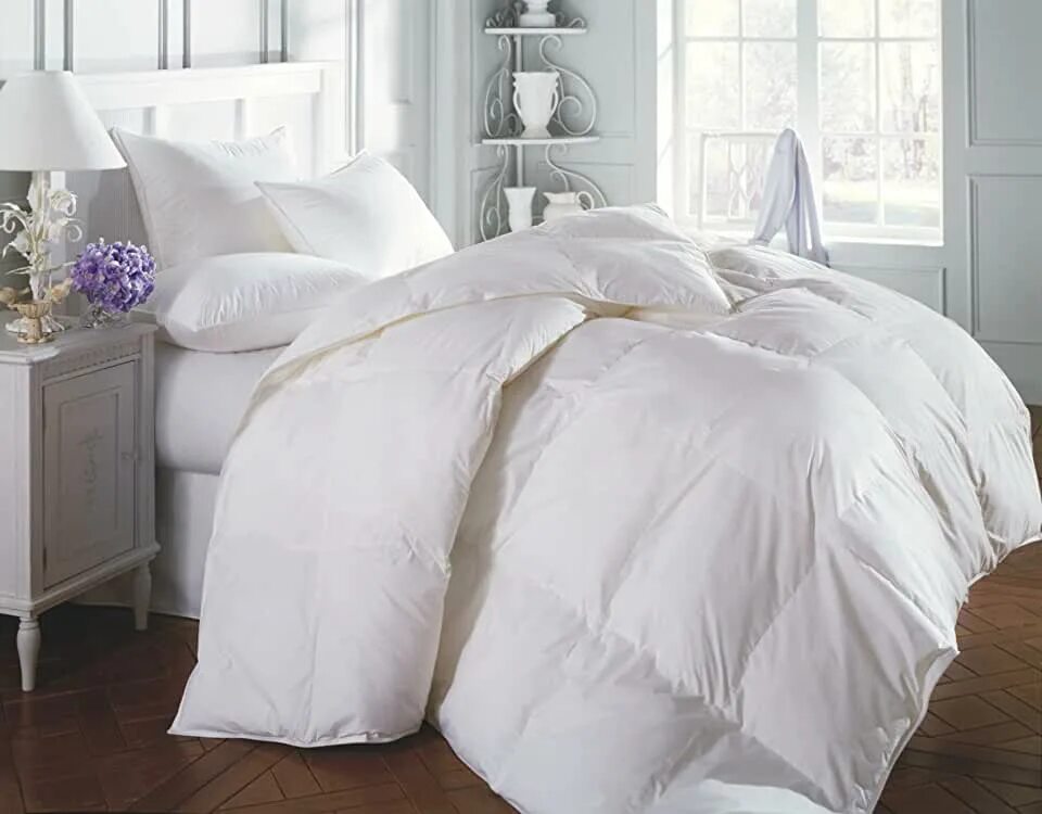 Пышные на кровати фото Amazon.com: Bedding Comforters & Sets - Linen / White / Bedding Comforters & Set