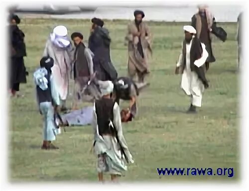 Пытка красный тюльпан фото Taliban Publicly Cut Throat of Victim (with photos)