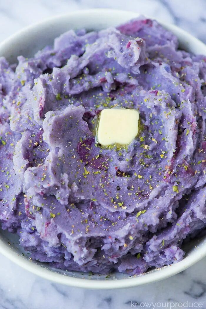 Пюре из фиолетовой картошки фото Purple Mashed Potatoes recipe Purple potato recipes, Purple mashed potatoes, Swe