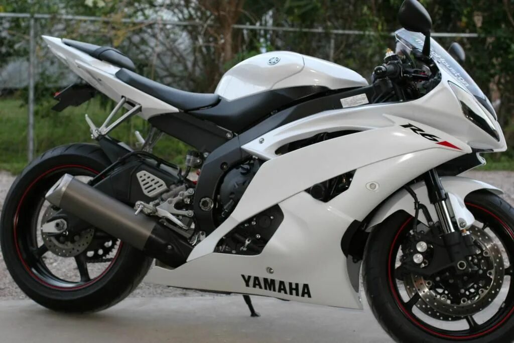 Yamaha YZF-R6 - Поиск в Google Yamaha r6, Yamaha bikes, Motorcycle