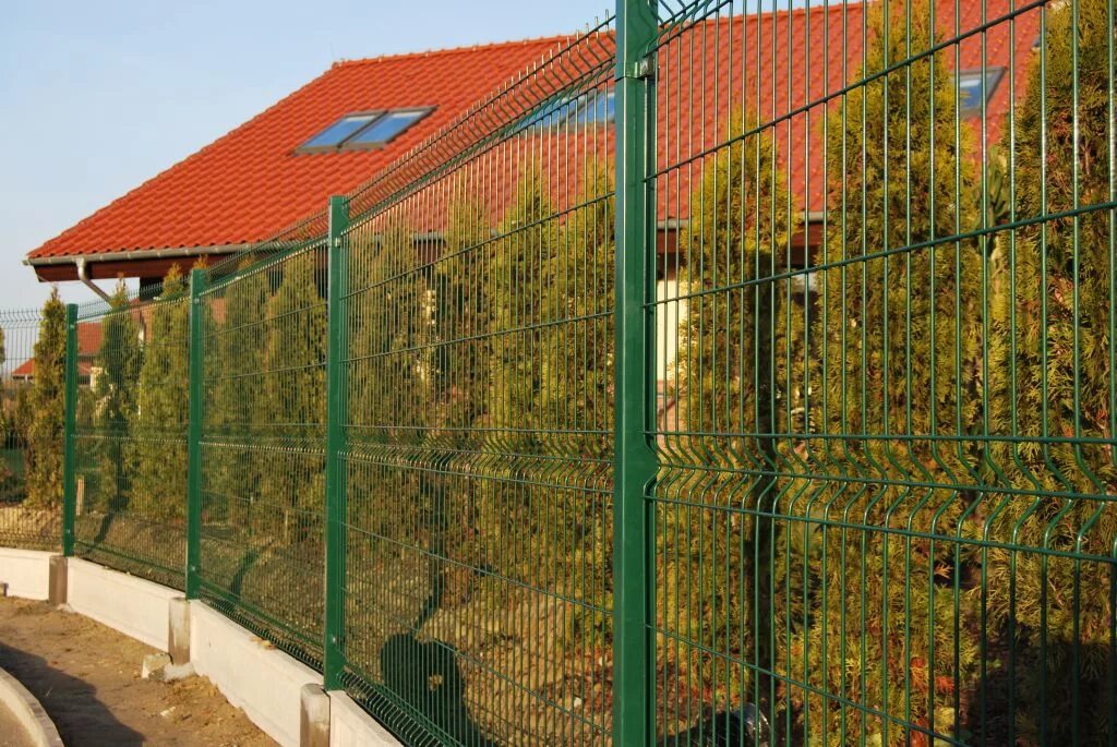 Рабица 3 д забор фото Products Galvanized 10 Gauge Galvanized Wire Mesh Fence Poland - Buy Wire Mesh F