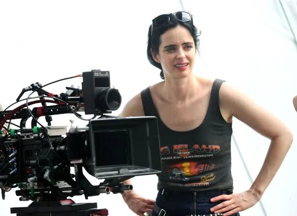 Работа актриса фото Photos from the filming of the 3rd season ! They say Kristen will even shoot one