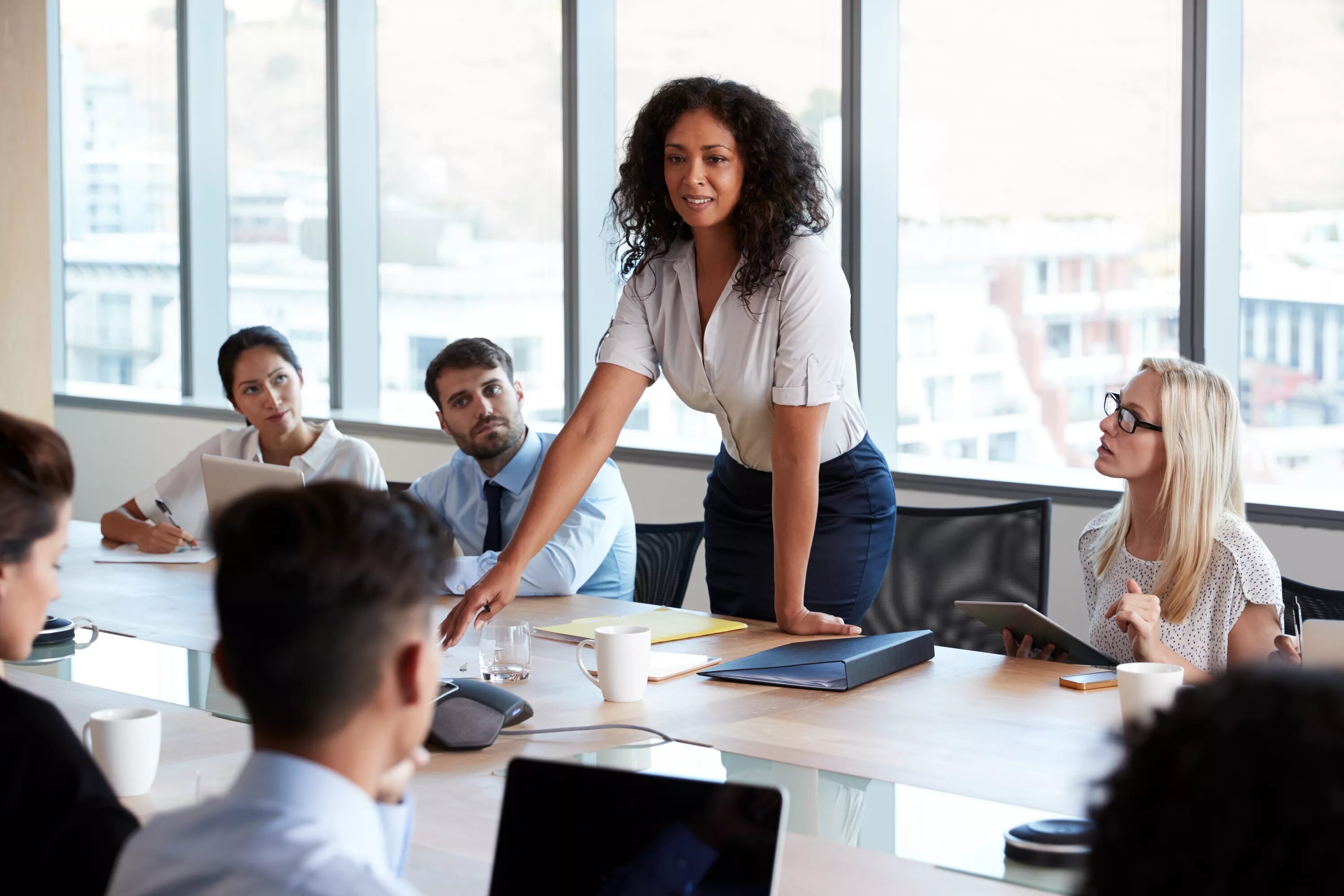 Работа бизнес фото How Tech Companies Can Create a Better Experience for Women of Color - Thrive Gl