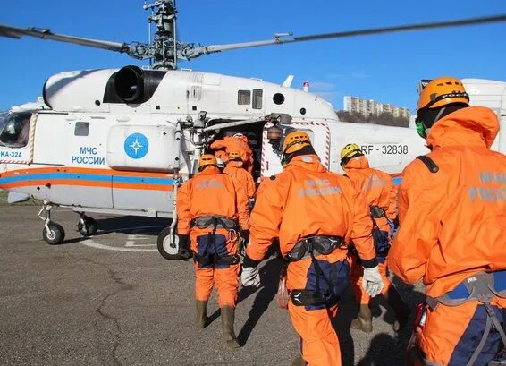 Работа мчс россии фото Russian rescuers provided assistance to 76 countries in 30 years