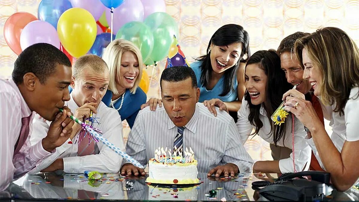 Работа праздник фото BBC - BBC Learning English, Media English: Happy Birthday ruled out of copyright