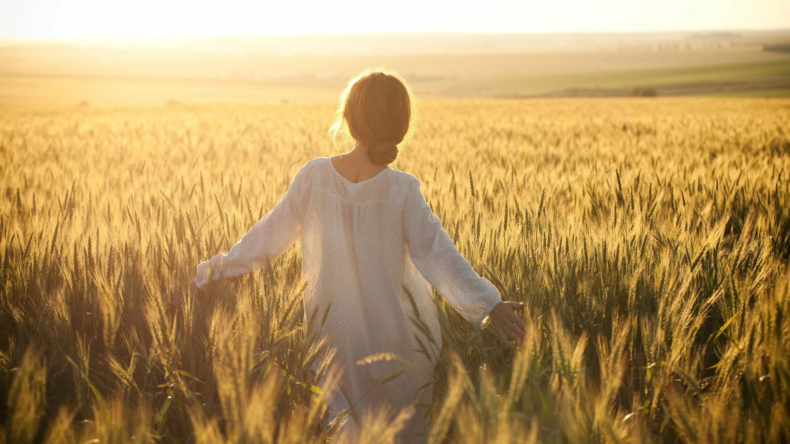 Работа в поле фото Картинки по запросу девушка в поле Book of revelation, Christianity, Christian d