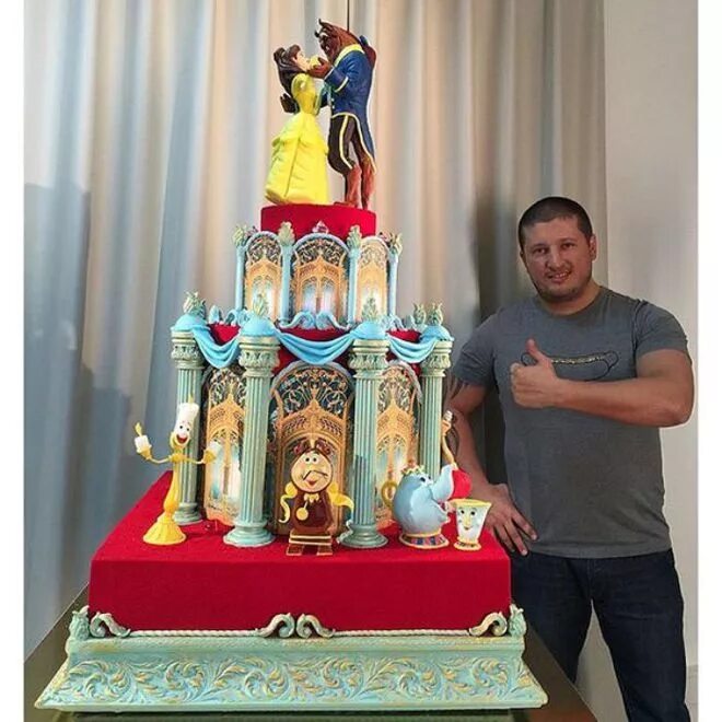 Работы агзамова фото Невероятные торты от Рената Агзамова Pasteles de disney, Tortas temáticas, Model