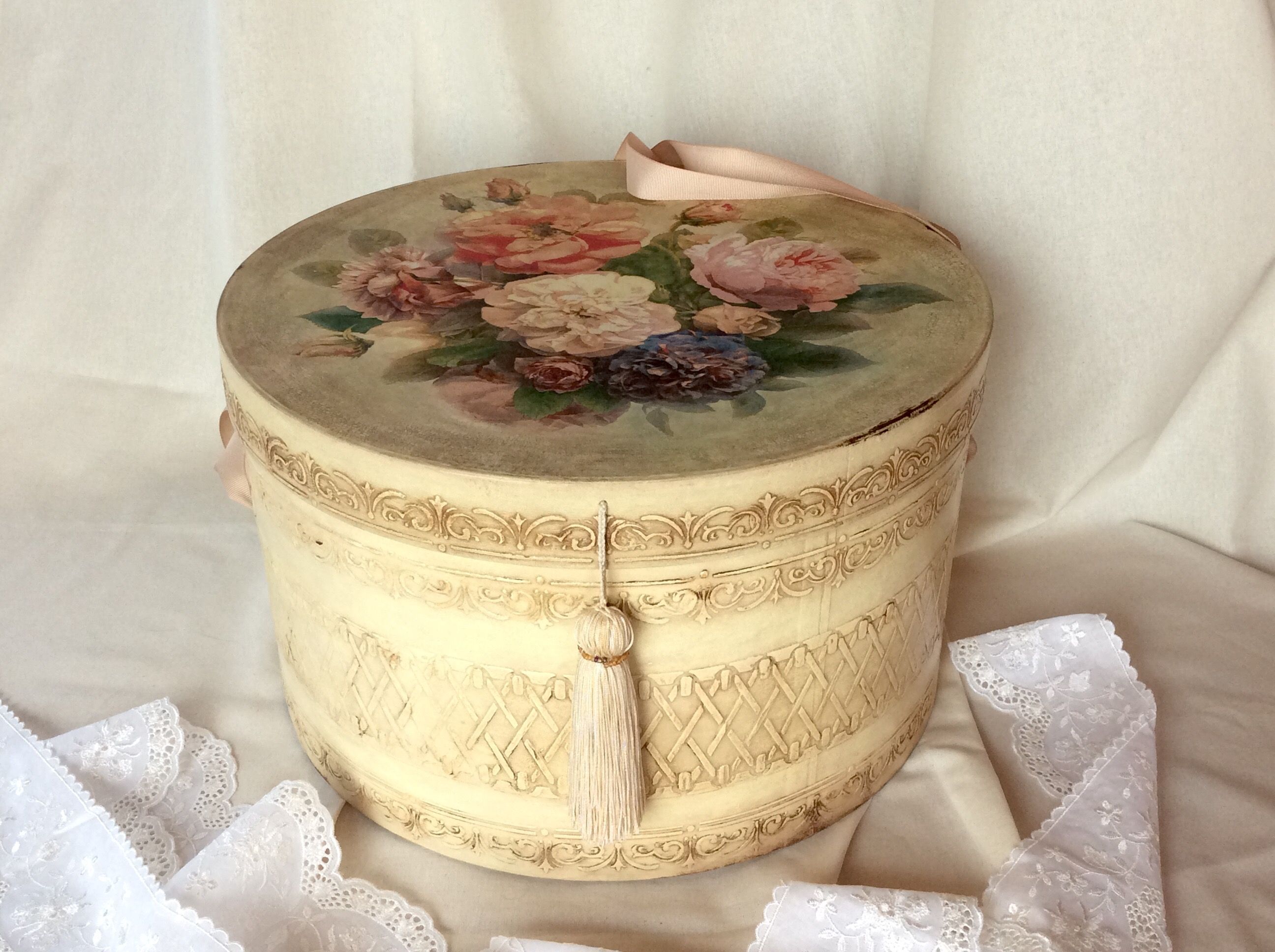 Работы декупаж фото Pin by Анна Удлер on Декупаж мои работы Decoupage Decoupage vintage, Hat boxes, 