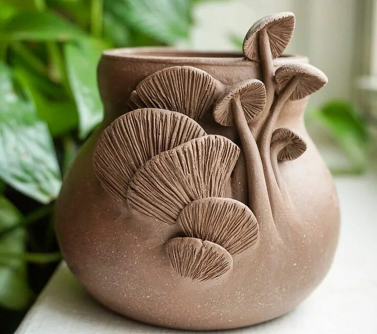 Работы из глины фото Woodland Mystic Mushroom Planter Pottery crafts, Sculpture art clay, Ceramics id