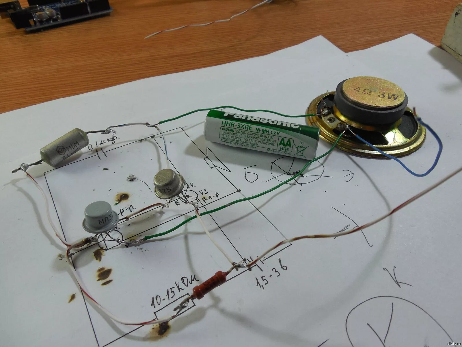 Радио своими руками в домашних условиях Моя первая схема, для начинающих. Звонкий генератор сигнала. Советую собрать все