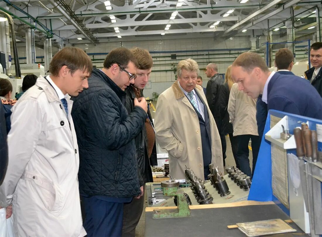 Радиозавод пенза фото На пензенском радиозаводе обсудили бережливое производство - Важно - Пенза СМИ