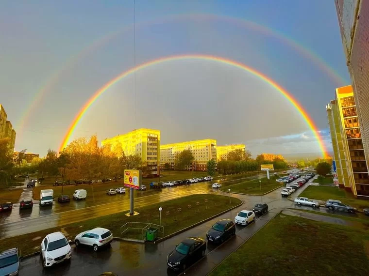 Радуга фото пенза Над Нижнекамском 8 октября раскинулась двойная радуга - фото