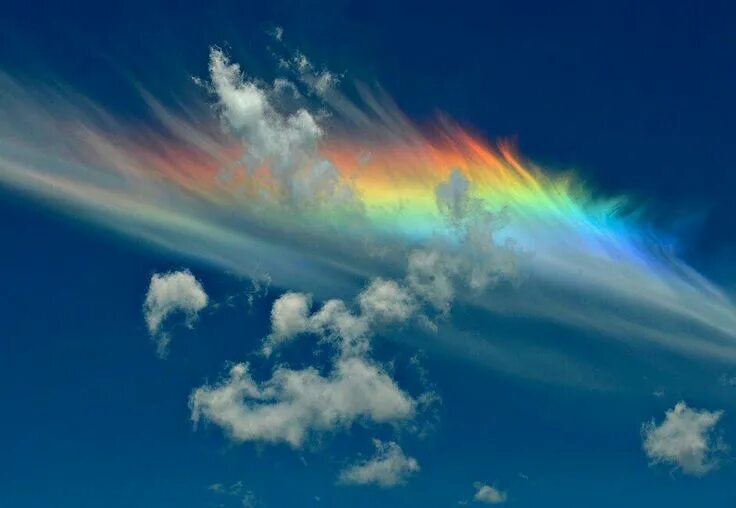 Радуга фото природное явление Fire Rainbows, which are very rare, are formed by light reflecting from ice crys