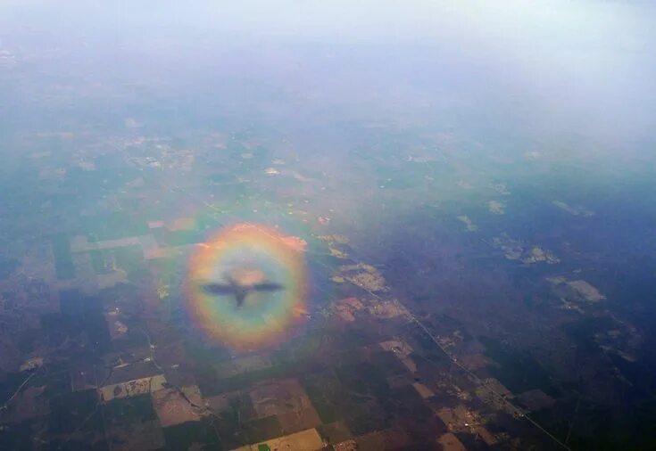 Радуга из космоса реальные фото Rainbow Cloud - A Natural Wonder