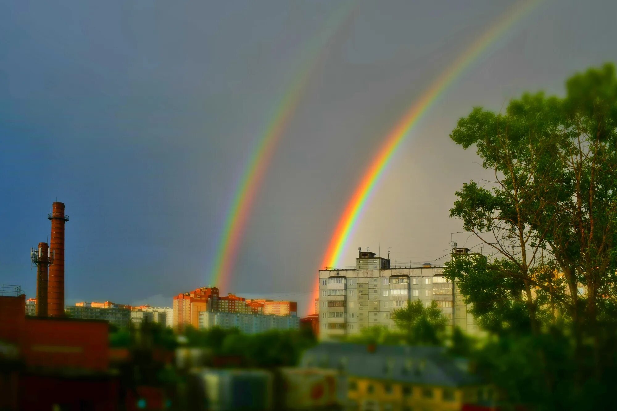 Радуга набережная ул 4а фото А из нашего окошка видно радуги немножко))) - фото автора стихиЯ на сайте Сергие