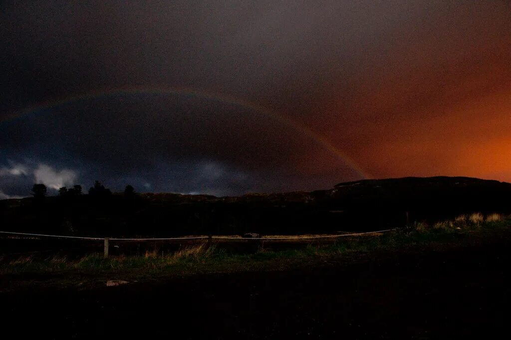 Радуга ночью фото Moonbow Around 10.30 p.m., Coming back from the pub, on th. Flickr