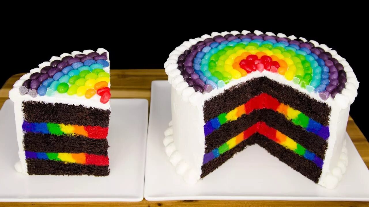 Радужный декор торта Inside Out Rainbow Cake with Rainbow Jelly Beans from Cookies Cupcakes and Cardi