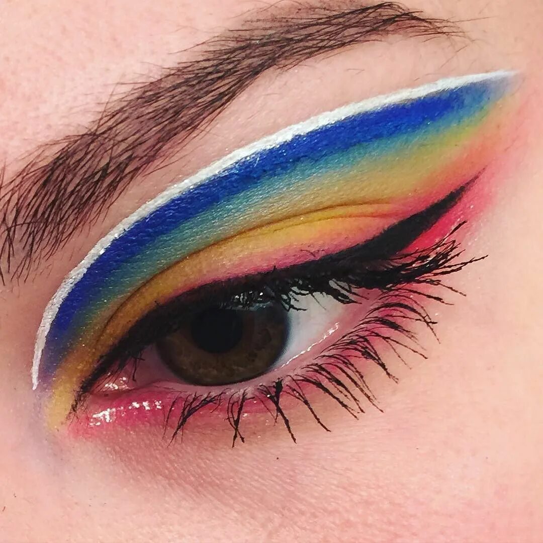 Радужный макияж глаз New post on d-reamy Eye makeup, Bold makeup, Rainbow eye makeup